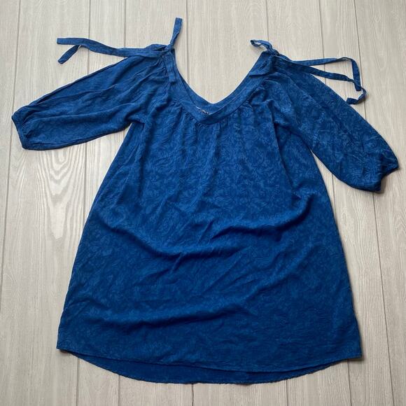 Holding Horses Women's Blue Damask Tie Shoulder Mini Shift Dress Size Medium - Picture 2 of 9